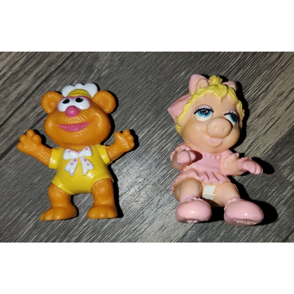 Vintage 1986 Miss Piggy And Fozzie Figurines From The Muppet Babies